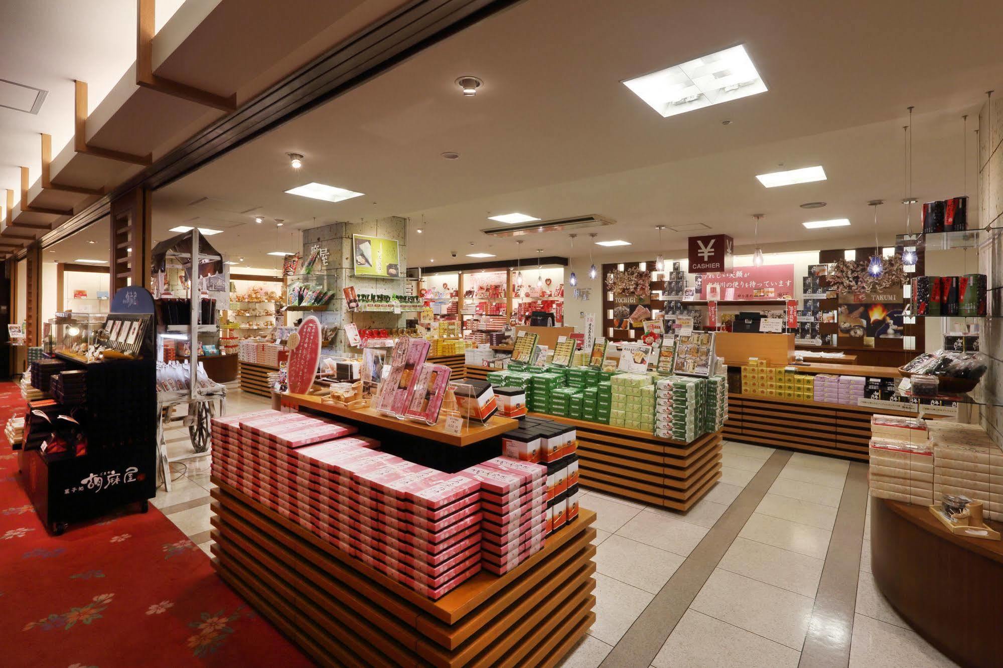 鬼怒川温泉酒店 日光 外观 照片 Interior of a typical department store