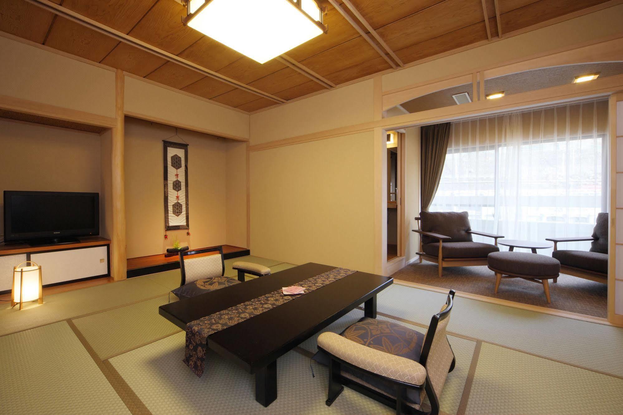 鬼怒川温泉酒店 日光 外观 照片 A Japanese-style room at a hotel in Japan